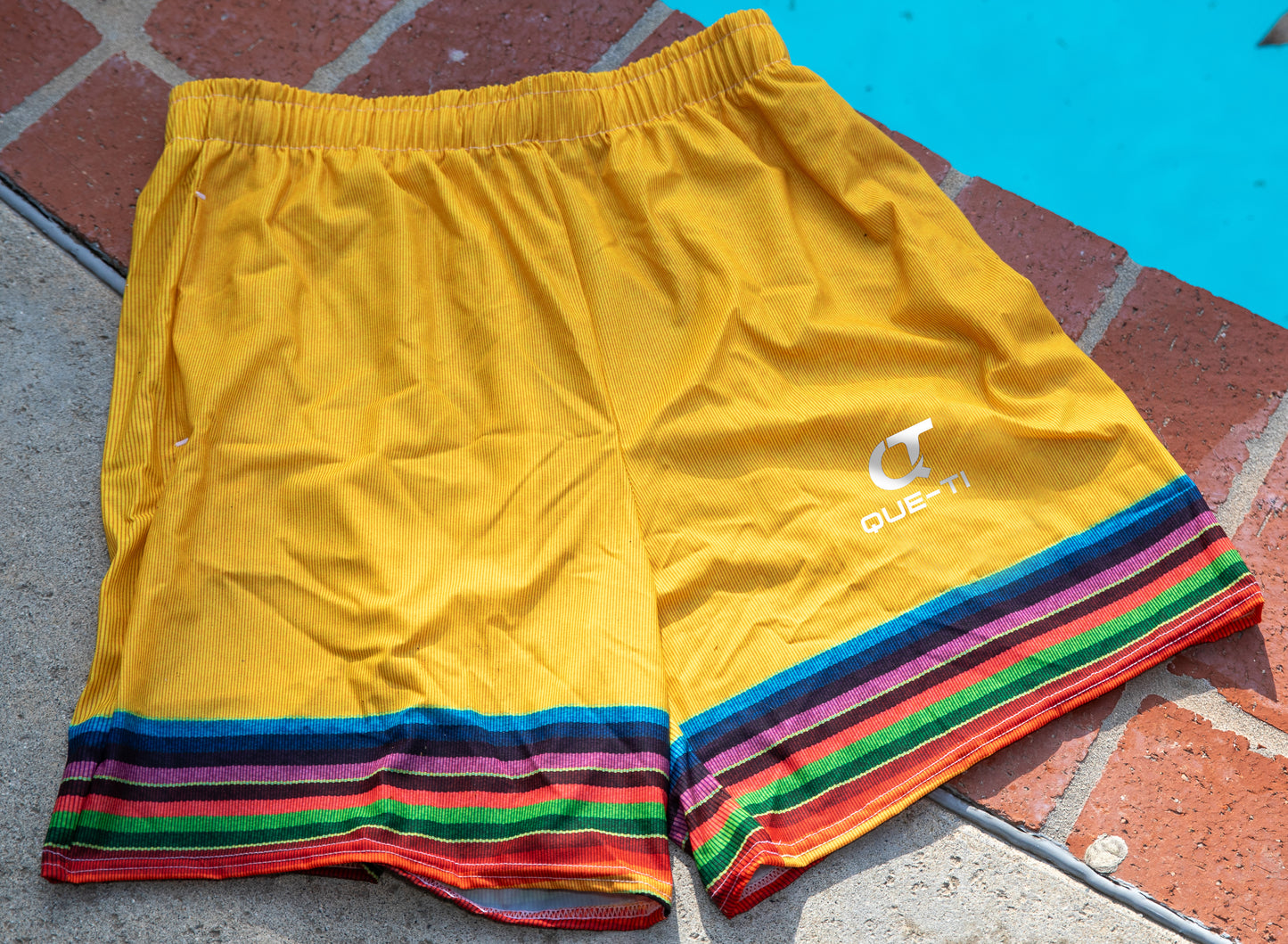 Que-Ti in your favorite Serape