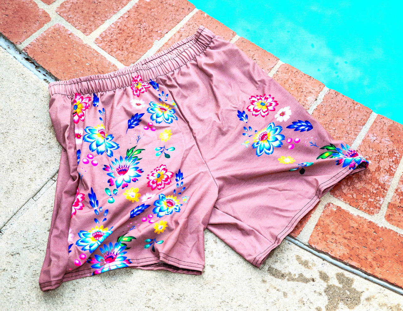 Que-Ti in Flower print